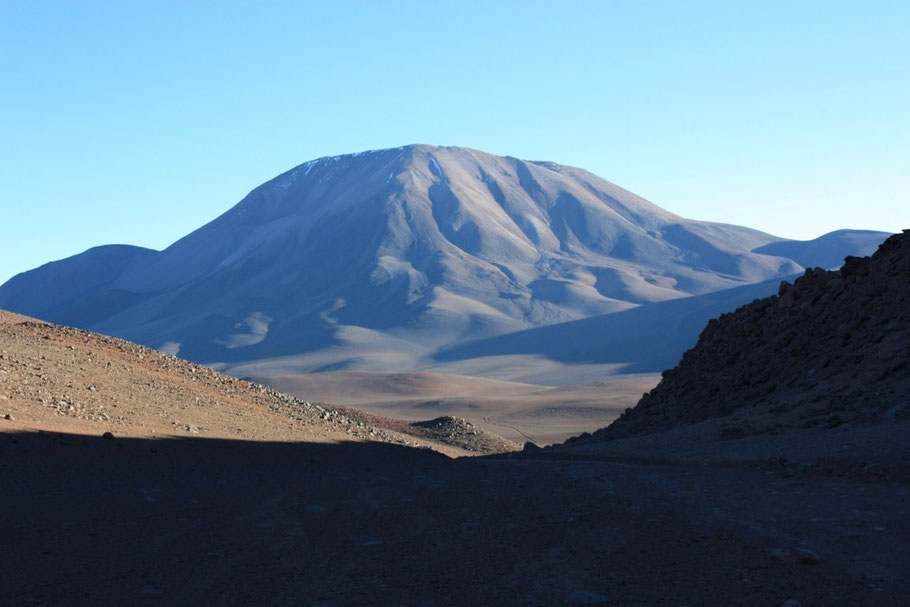 y el volcán San Francisco