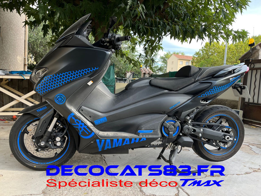 décocats83 sticker YAMAHA Tmax phase 4