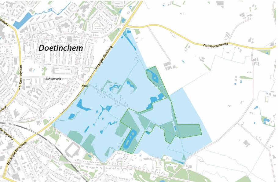 De ligging van de Zumpe, ten oosten van Doetinchem. Met lichtblauw is het plangebied van 120 ha aangegeven. Een groene lijn omkadert het oorspronkelijke natuurmonument van 23 ha. 