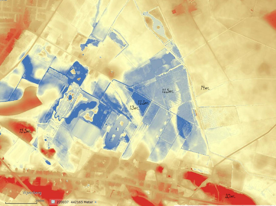 Hoogtekaart van de Zumpe en omgeving met enkele hoogten. De hoogte verloopt van rood (hoog) via geel naar blauw (laag). Hoe donkerder een kleur, hoe hoger of lager het terrein ligt. De Zumpe ligt dus in een kom.