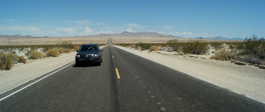 Auf der California State Route 62