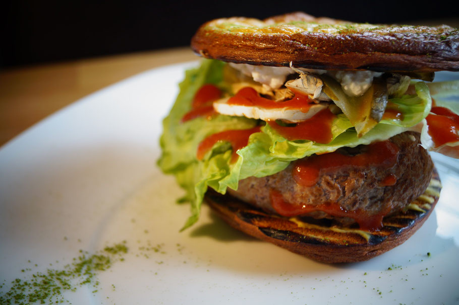 Bild: Rezepte mit Matcha-tee Burger Buns mit Matcha Pulver lecker abnehmen