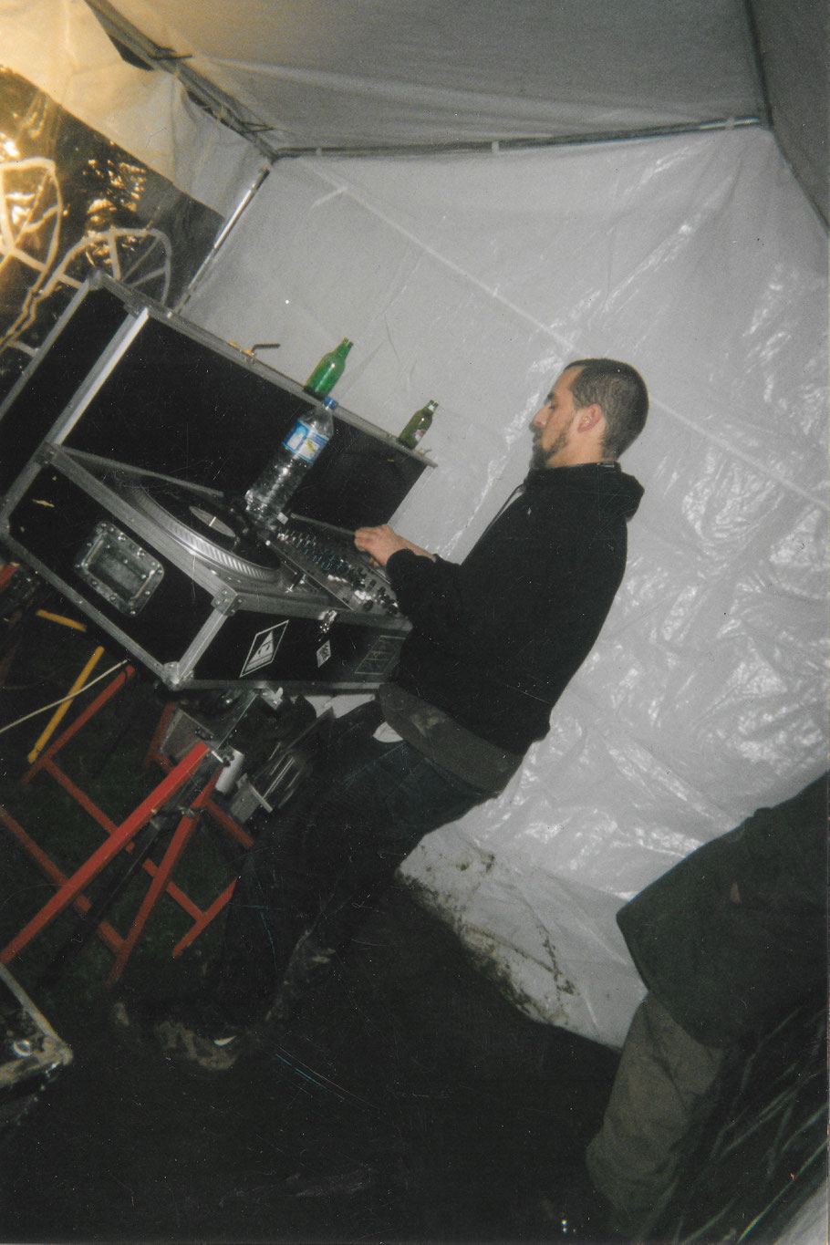 Jean_Charles_Troudet_JC KD Troudet Charles_Jean _ Teknival_Trans_off_rennes_prevalaye_2021_ son2teuf_rave_party_free_party KD - Trans OFF 1er Décembre 2001 - Rennes La Prevalaye