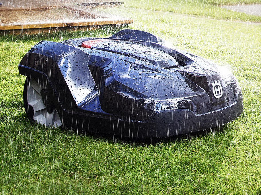 Husqvarna Rasenroboter420 im Regen