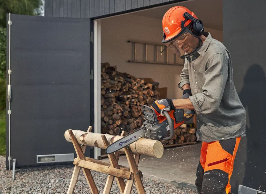 Husqvarna Akku Kettensäge 225i