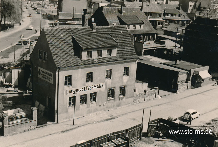 Links Albersloher Weg - Firmengebäude Bernhard Levermann