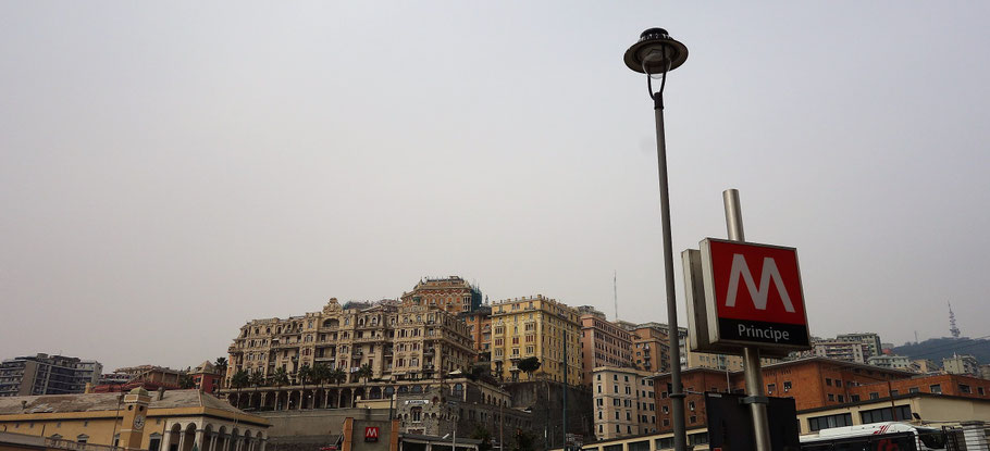 Genua - an der Piazza Principe geht es los