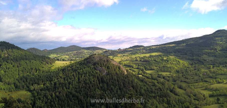 Take a walk in nature with volcanoes