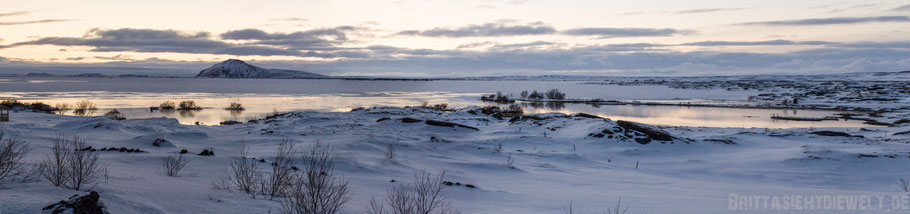 iceland,tipps,car,winter,february,north,myvatn,street,ice,snow,panorama,view