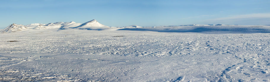 Winterliche Landschaft in Islands Norden