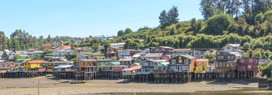 Die "Palafitos" (Pfahlbauten) in Castro (Isla Chiloé)