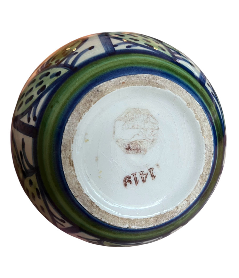 Vase mit Kaktus-Dekor von Ziegler Schaffhausen, Foto: Manuel Schmid, 2026