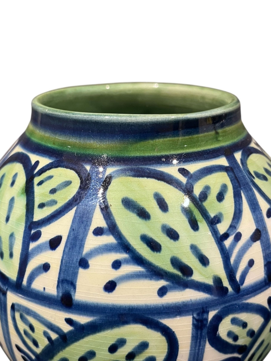 Vase mit Kaktus-Dekor von Ziegler Schaffhausen, Foto: Manuel Schmid, 2026