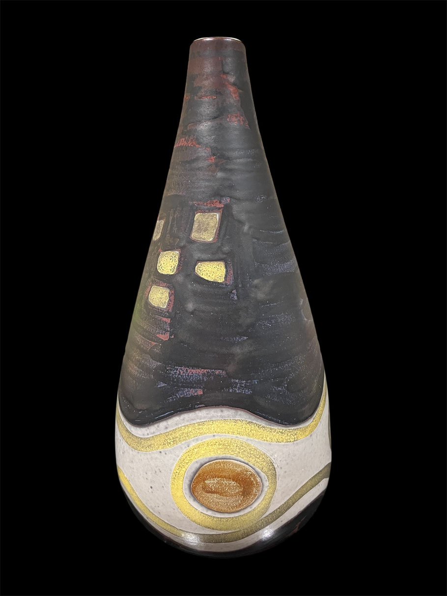 Vase von Arnold Zahner, Foto: Manuel Schmid, 2025