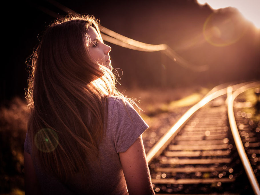ROVA Design - Photography - Glow - Portrait