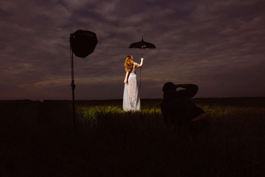 ROVA Design - Fly away making of - surreal photography