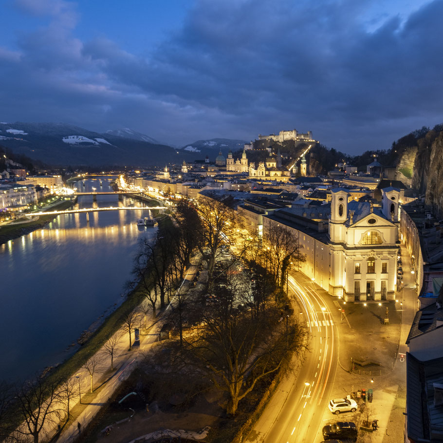 Abendlicher Ausblick auf die Altstadt von Salzburg