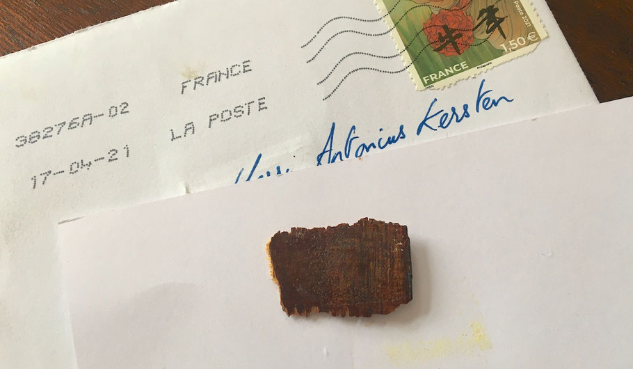 Quelques jours plus tard, le colis avec la pièce précieuse est arrivé à bon port.