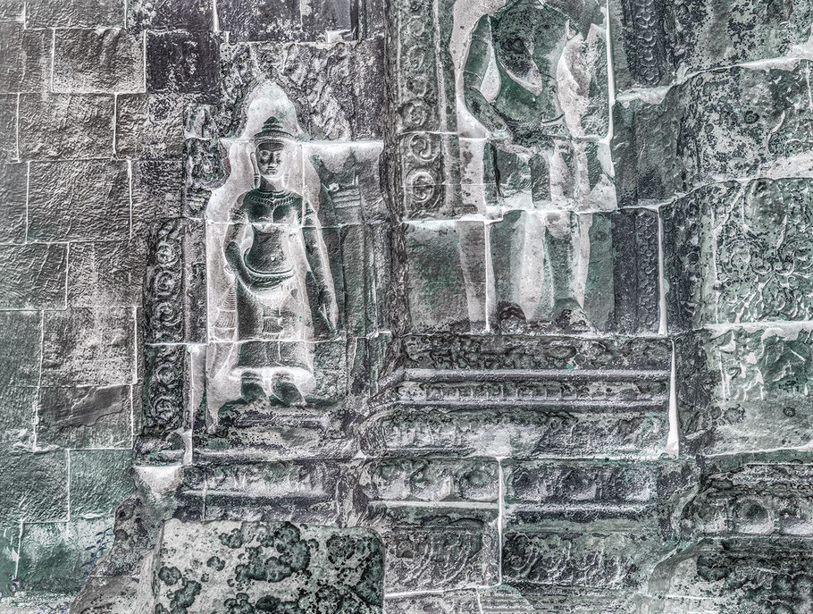 Tempel in Angkor bei Siem Reap in Kambodscha als verfremdetes Farbphoto