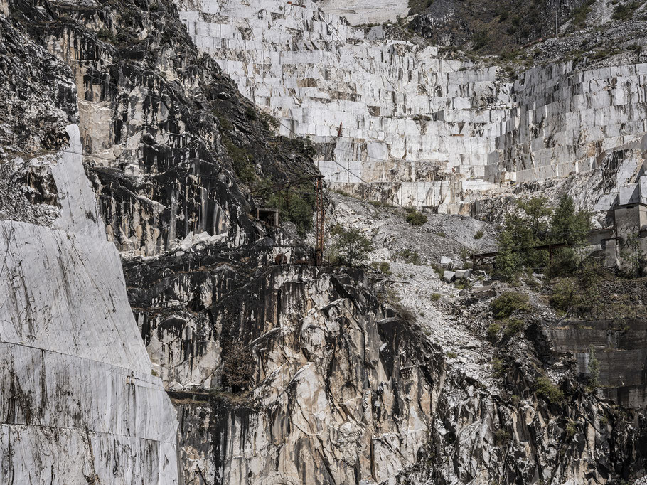Abbau des Carrara Marmors als Farbphoto