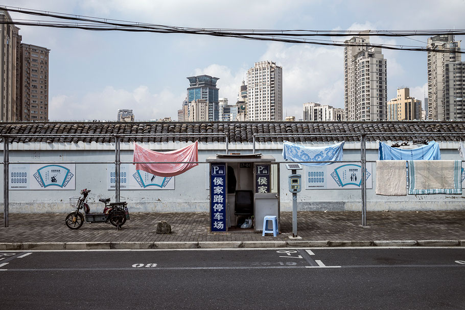 Straßenszene in The Old City in Shanghai als Farbphoto
