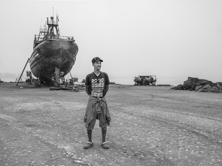 Boote im Hafen von Essaouira, Marokko als SW-Photographie