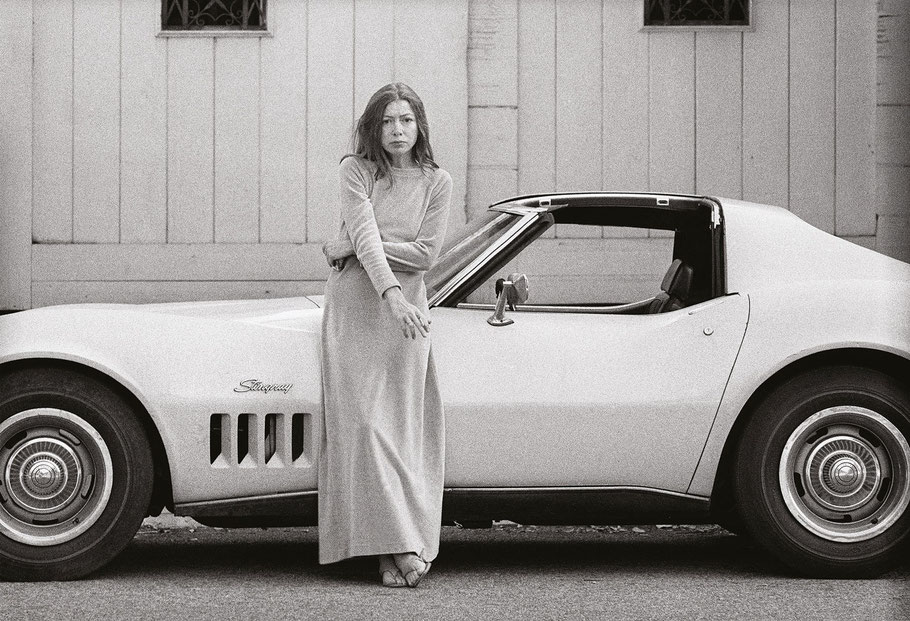 Photo: Joan Didion with her Corvette, 1971. © Julian Wasser