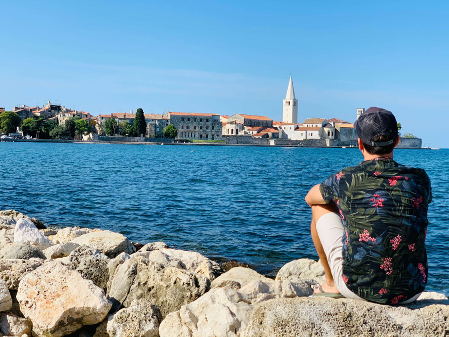 backpacking-kroatien-porec-blick-auf-die-stadt