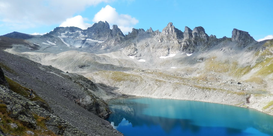 Wildsee vor Pizol-Bergkette