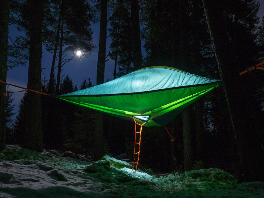 Test tente dans les arbres : Trop cool..!  Venez l'essayer. 3 places