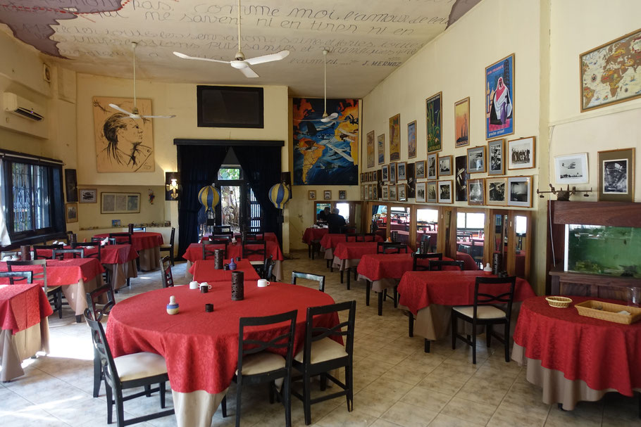 Sénégal, Saint-Louis : la salle à manger de l'hôtel de la Poste, lieu de mémoire de l'Aéropostale