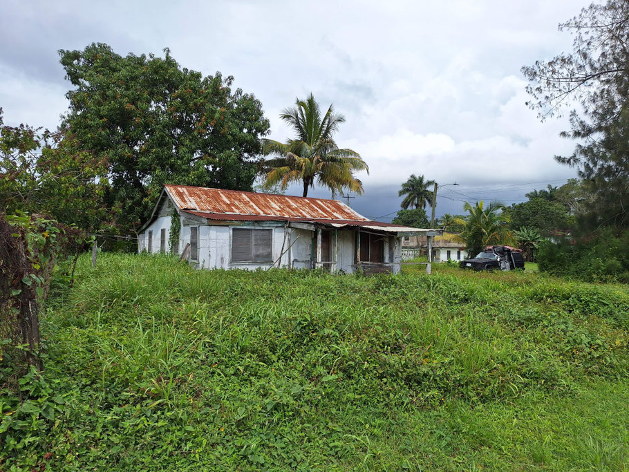 Belize : vieille maison près de San Ignacio