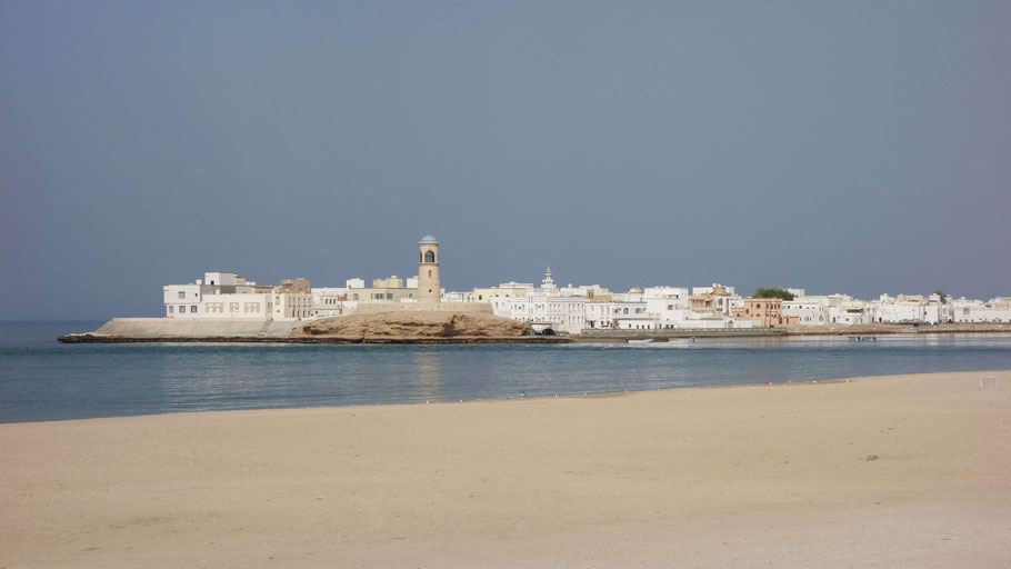 Oman, Sur : le phare et le village d'Al Ayjah