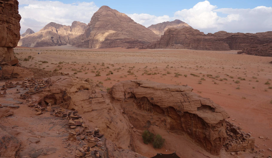 Jordanie, Wadi Rum : ruines de la maison de Lawrence d'Arabie