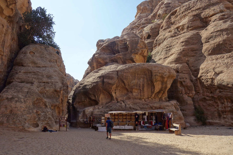 Jordanie : entrée du siq Al-Barid (Little Petra)