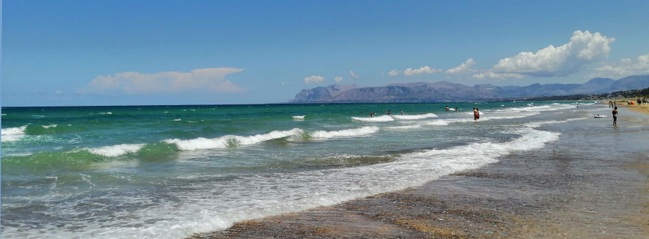 Sicile : plage de Castellammare del Golfo