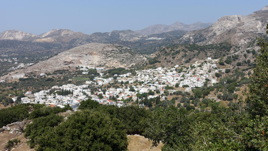 Grèce, Cyclades : Naxos, île montagneuse et verdoyante, la plus grande et la plus fertile des Cyclades