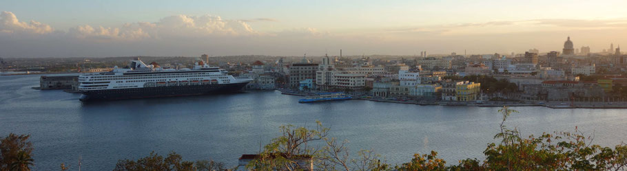 Cuba, La Havane : vue du Cristo de La Havana