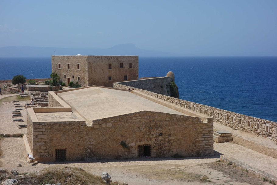 Citadelle de Réthymnon : entrepôts et résidence des Conseillers
