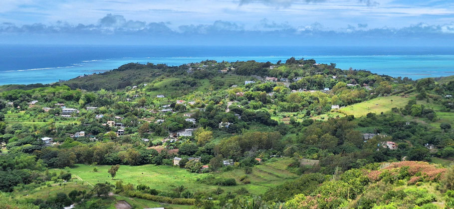 Panorama sur Rodrigues et son lagon du Mont Limon