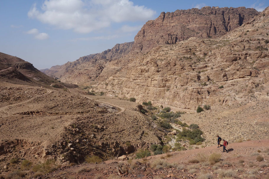 Jordanie, réserve de Dana : marche sur le Wadi Dana Trail