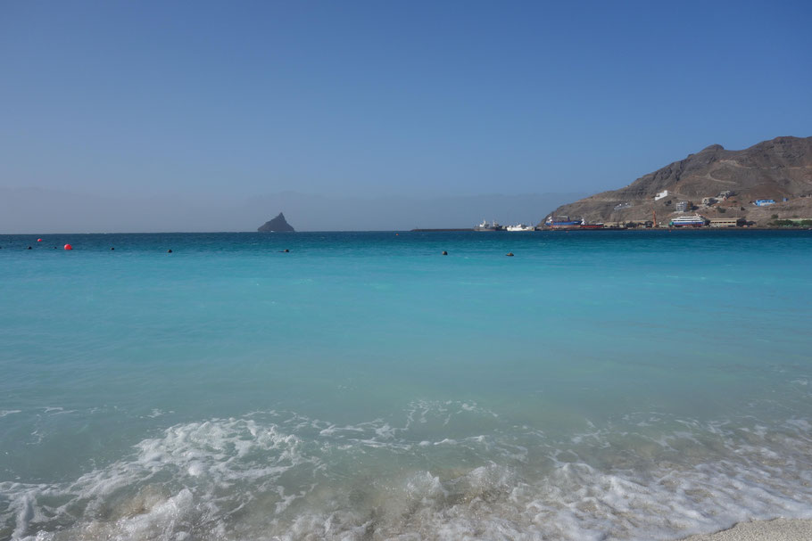 Cap-Vert, Mindelo : plage de Laginha