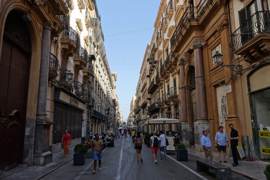 Sicile, Palerme : Via Vittorio Emanuele