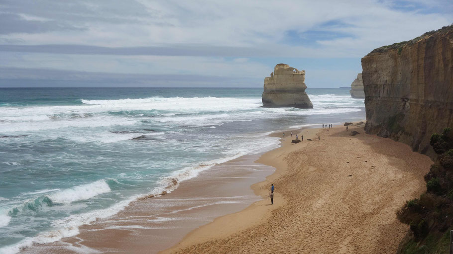 Australie, Great Ocean Road : plage et falaise de Gibson Steps