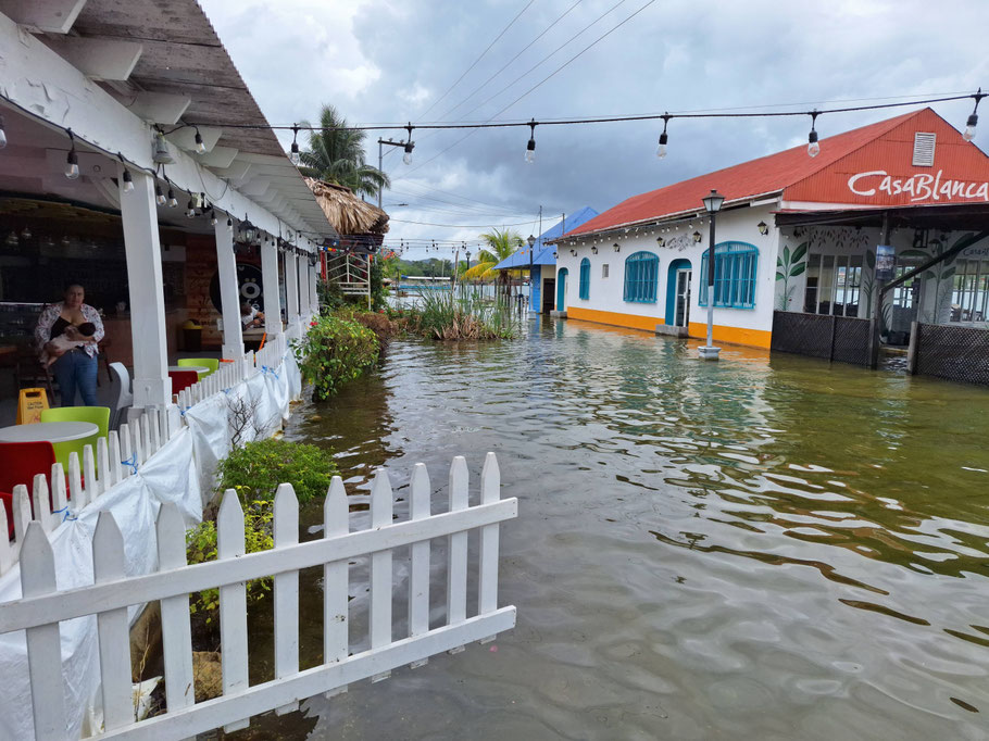 Guatemala, Petén Itzá : inondation à Flores