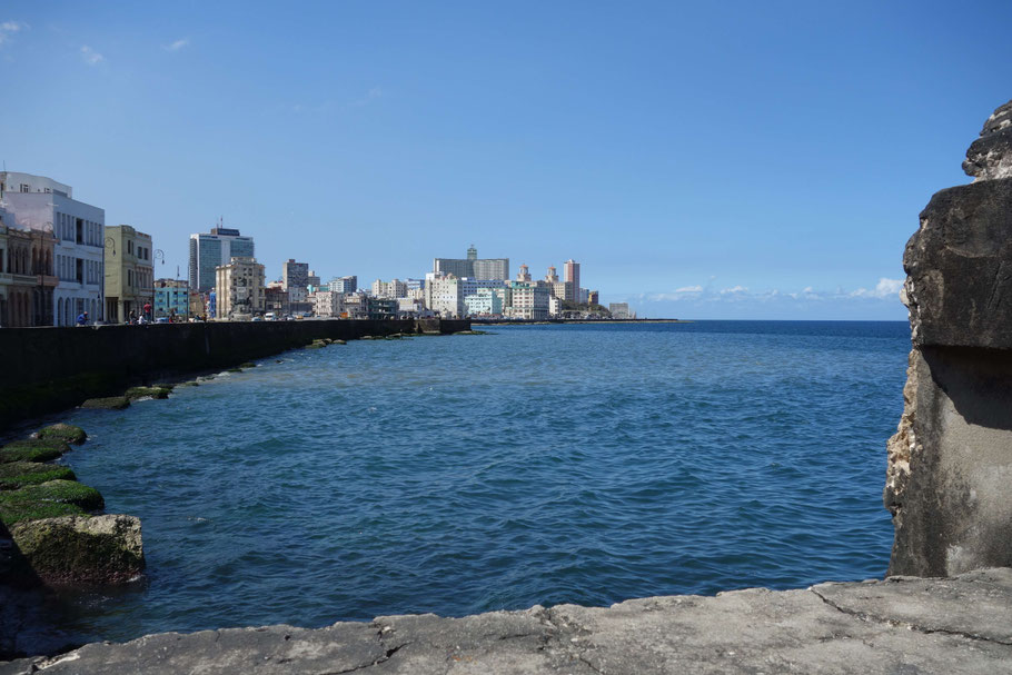 Cuba, La Havane : le Malecón