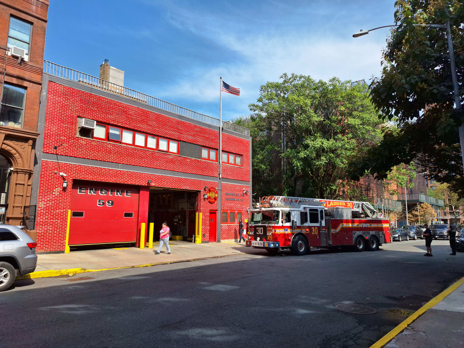 New York, caserne de pompiers d'Harlem dans la West 133rd Street