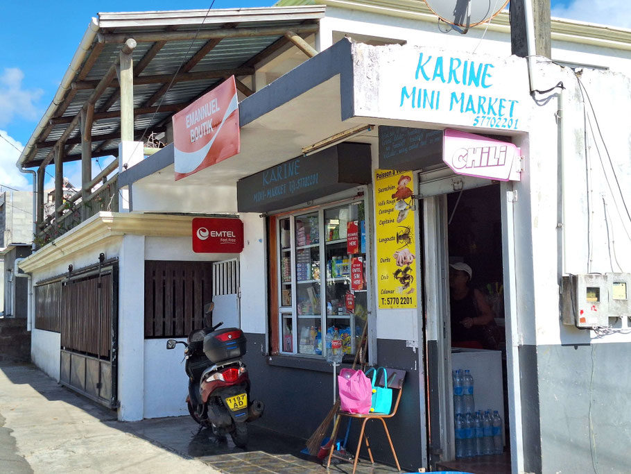 Ile Maurice : mini market à Trou d'Eau Douce