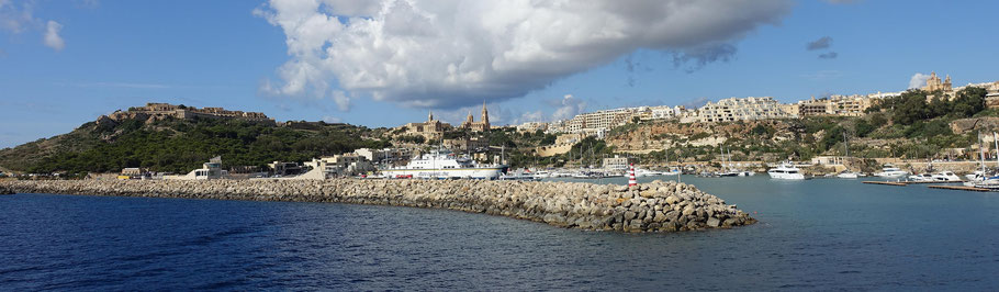 Malte : port de Mgarr à Gozo