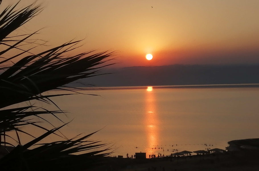 Jordanie, Dead Sea : coucher de soleil sur la mer Morte